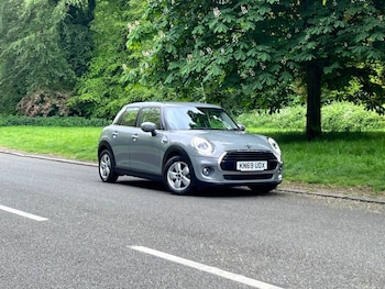 Used MINI Hatch 2019 for sale - 78619280: Photo