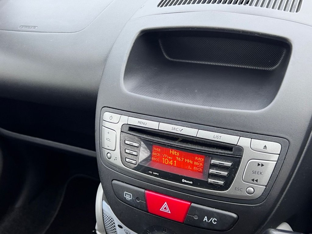 Used Toyota AYGO 2012 for sale - 77187877: Photo 15