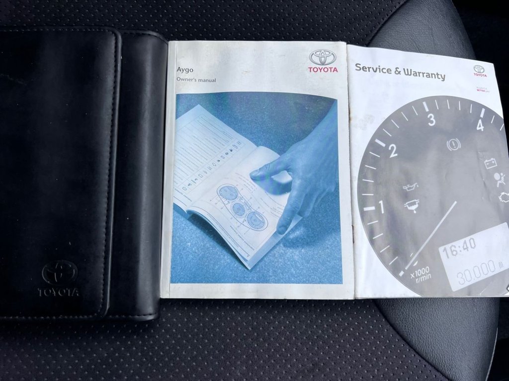 Used Toyota AYGO 2012 for sale - 77187877: Photo 24