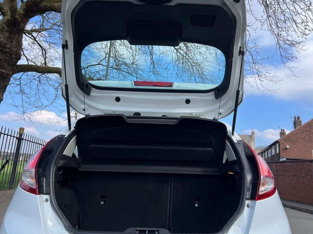 Used Ford Fiesta 2015 for sale - 76395907: Photo 13