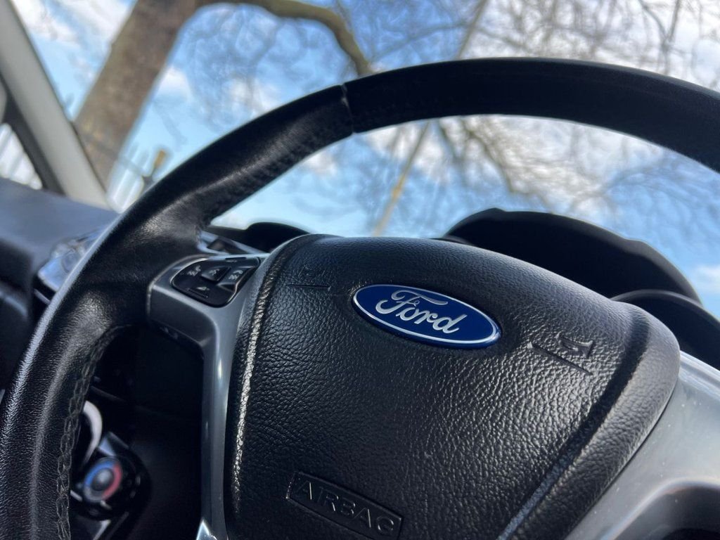 Used Ford Fiesta 2015 for sale - 76395907: Photo 19