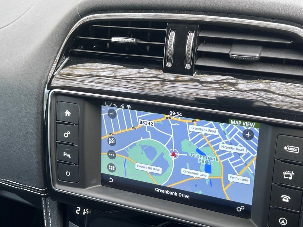 Used Jaguar F-Pace 2018 for sale - 78199922: Photo 17