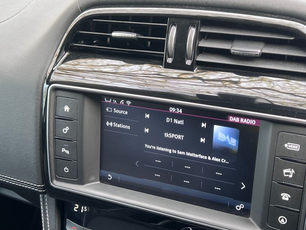 Used Jaguar F-Pace 2018 for sale - 78199922: Photo 18