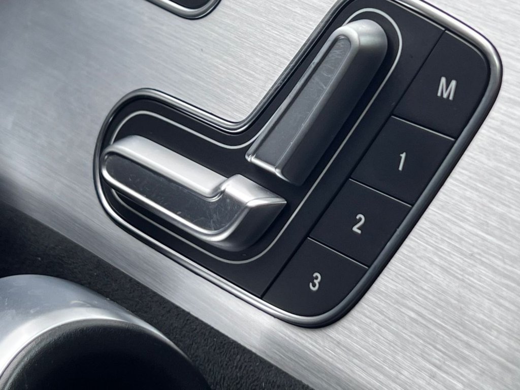 Used Mercedes-Benz A-Class 2019 for sale - 77904742: Photo 28