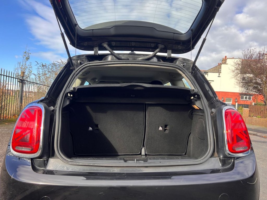 Used MINI Hatch 2020 for sale - 76345973: Photo 13