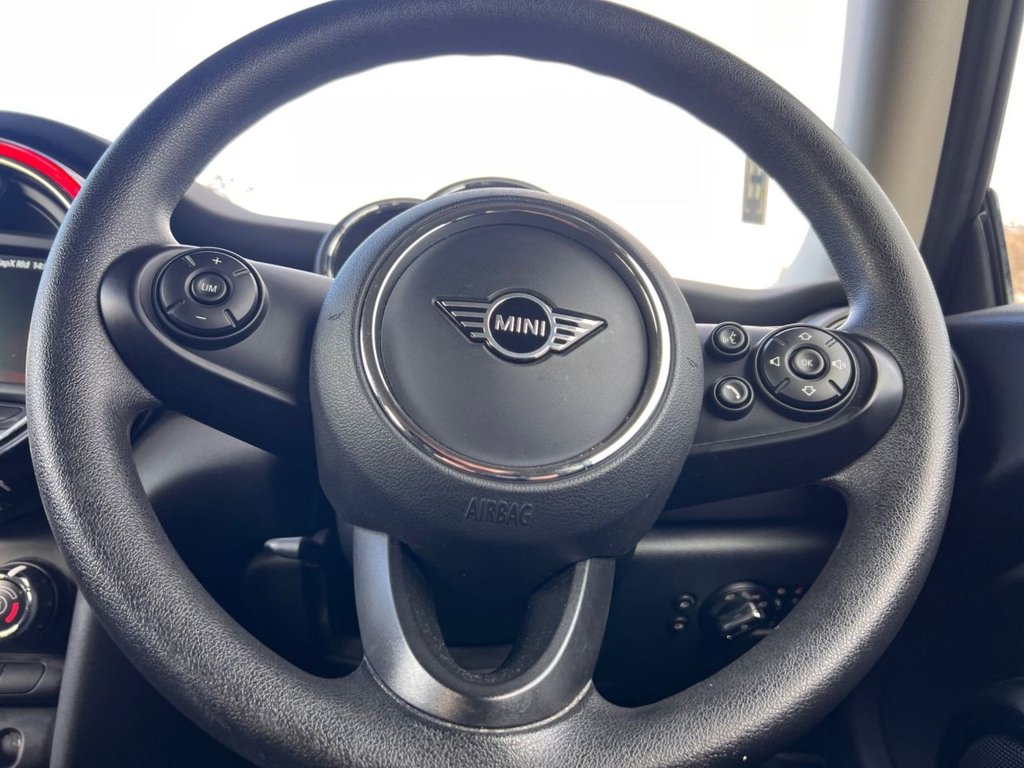 Used MINI Hatch 2020 for sale - 76345973: Photo 21