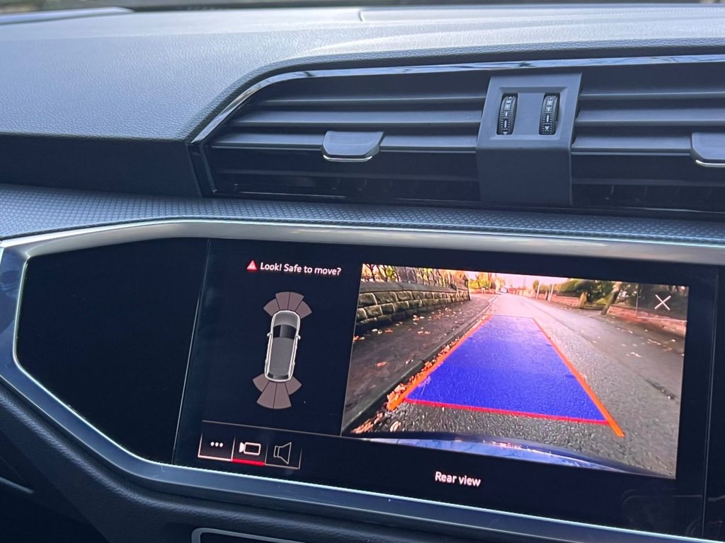 Used Audi Q3 2022 for sale - 76740250: Photo 19