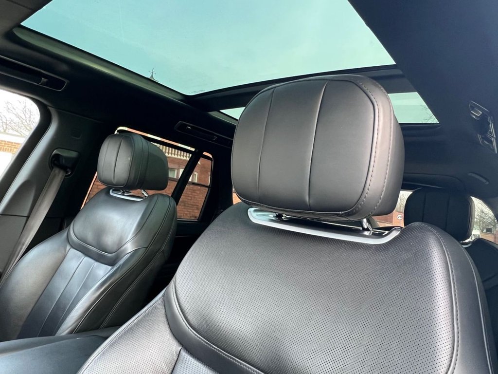 Used Land Rover Range Rover 2023 for sale - 77583371: Photo 14