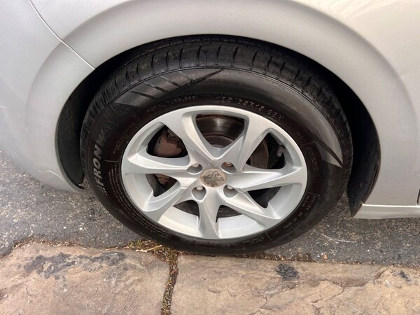 Used Peugeot 208 2014 for sale - 76210181: Photo 18