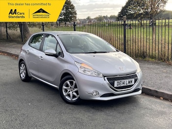 Peugeot - 208