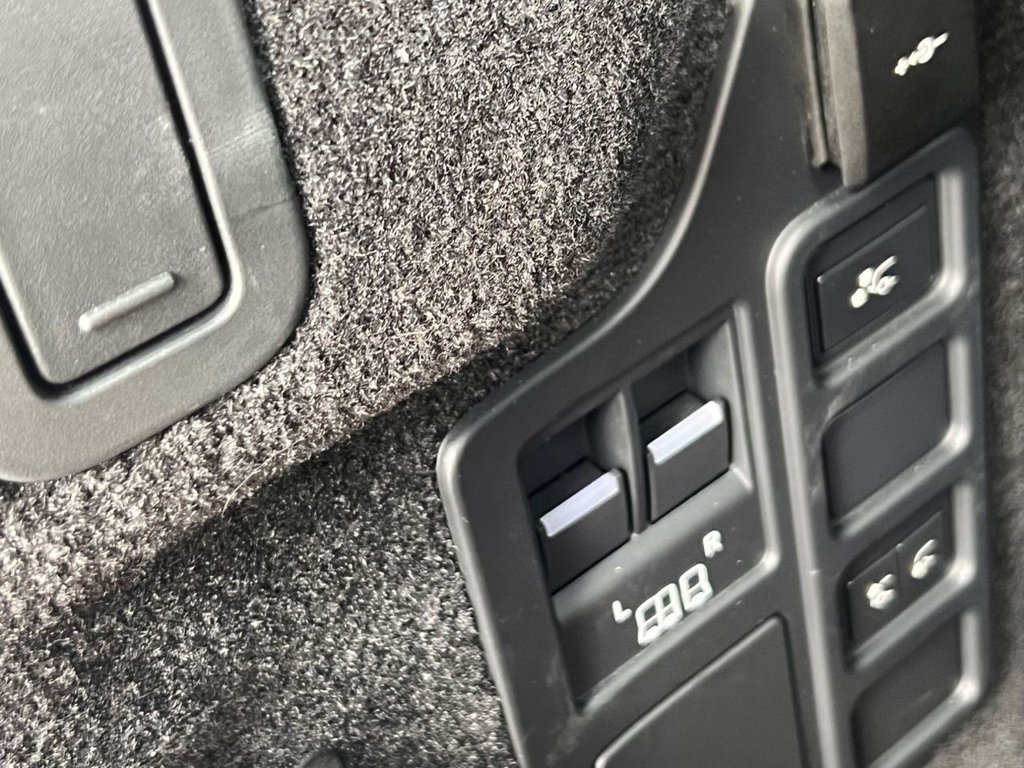 Used Land Rover Discovery 2024 for sale - 76245269: Photo 14