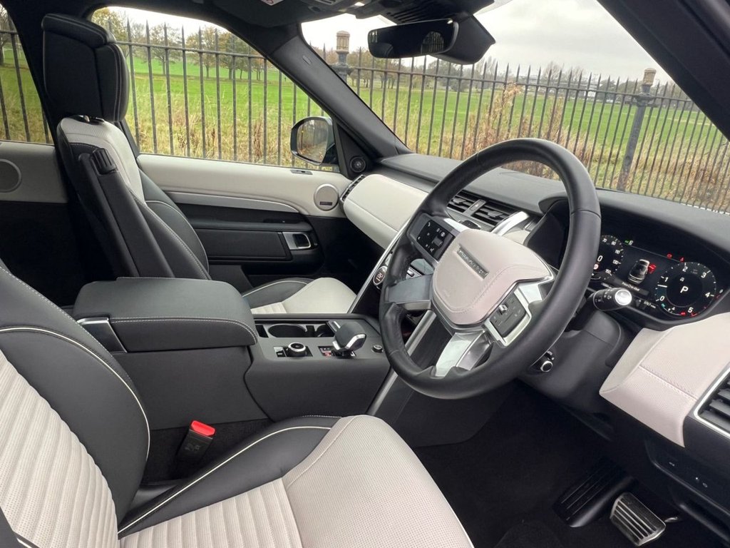 Used Land Rover Discovery 2024 for sale - 76245269: Photo 2