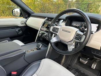 Used Land Rover Discovery 2024 for sale - 76245269: Photo