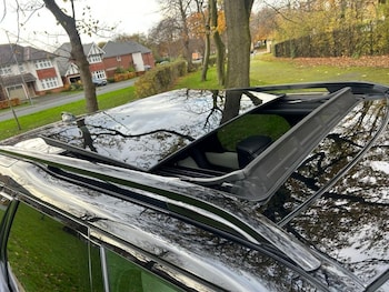 Used Land Rover Discovery 2024 for sale - 76245269: Photo