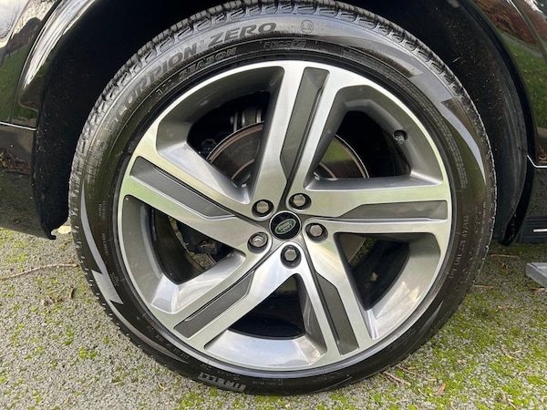 Used Land Rover Discovery 2024 for sale - 76245269: Photo 6
