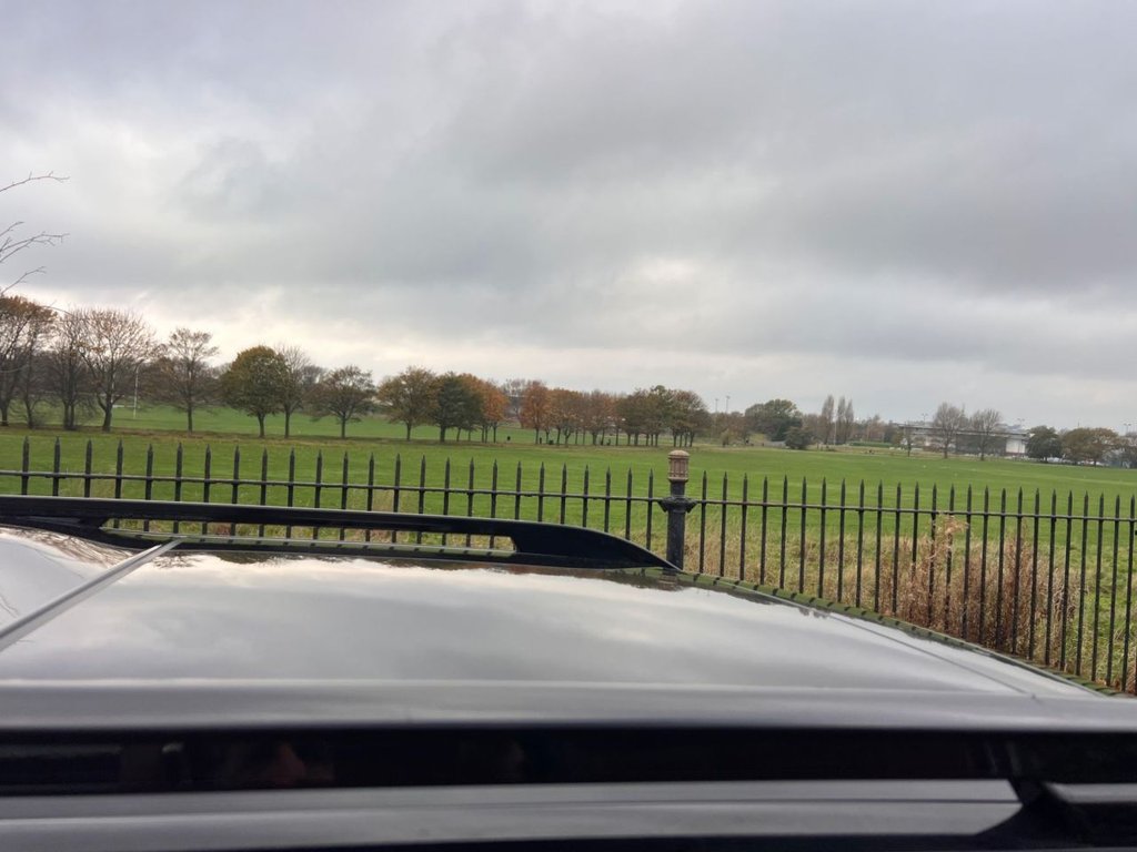 Used Land Rover Discovery 2024 for sale - 76245269: Photo 9