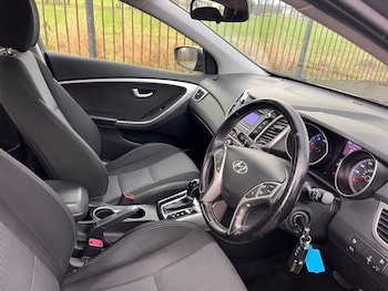 Used Hyundai i30 2014 for sale - 76670668: Photo