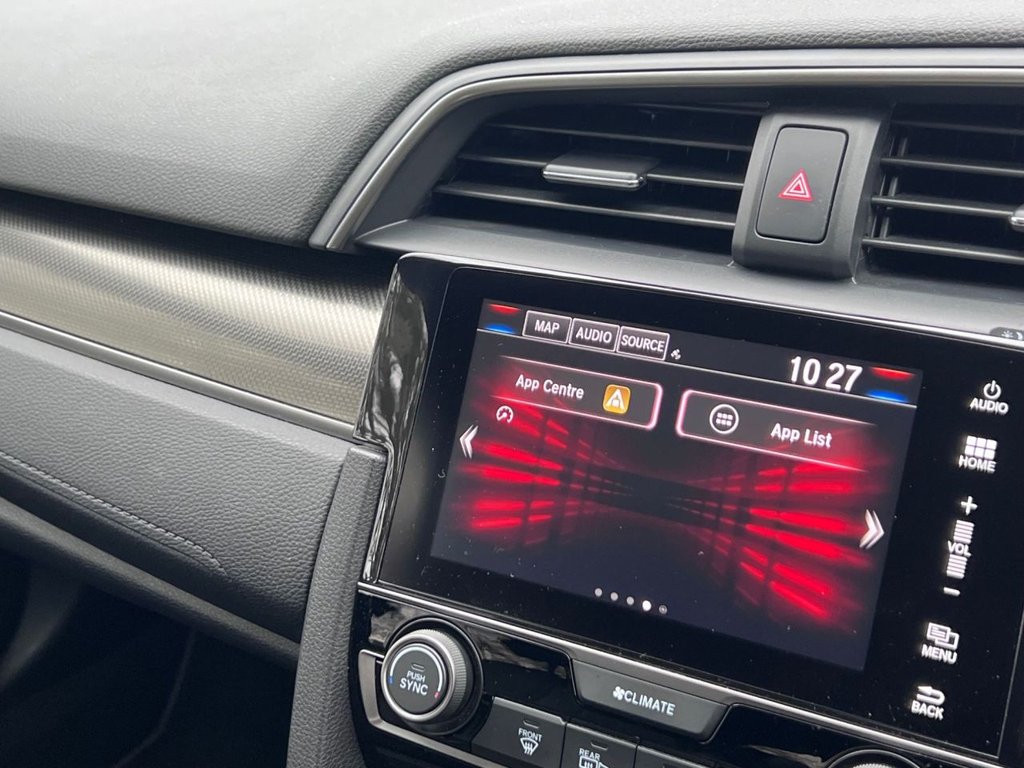 Used Honda Civic 2019 for sale - 77666704: Photo 16