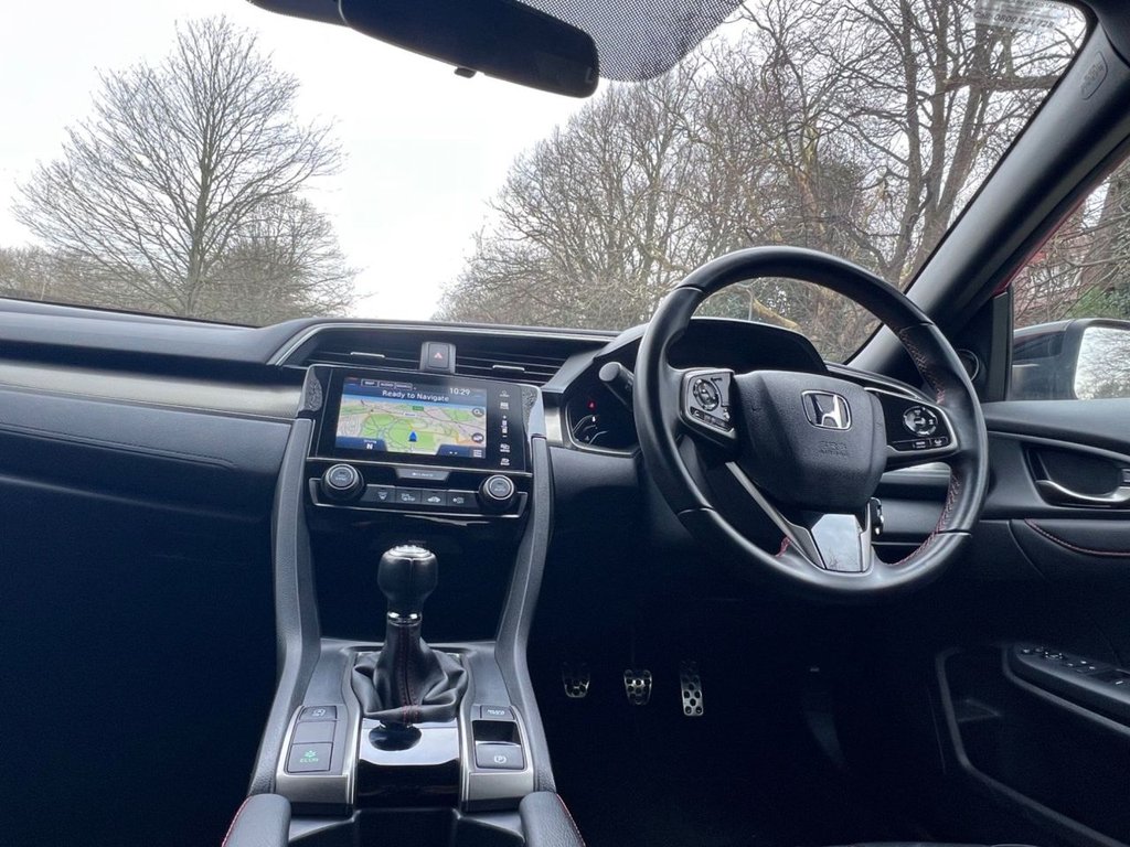 Used Honda Civic 2019 for sale - 77666704: Photo 24