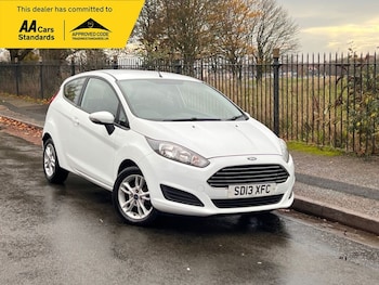 Used Ford Fiesta 2013 for sale - 76527107: Photo