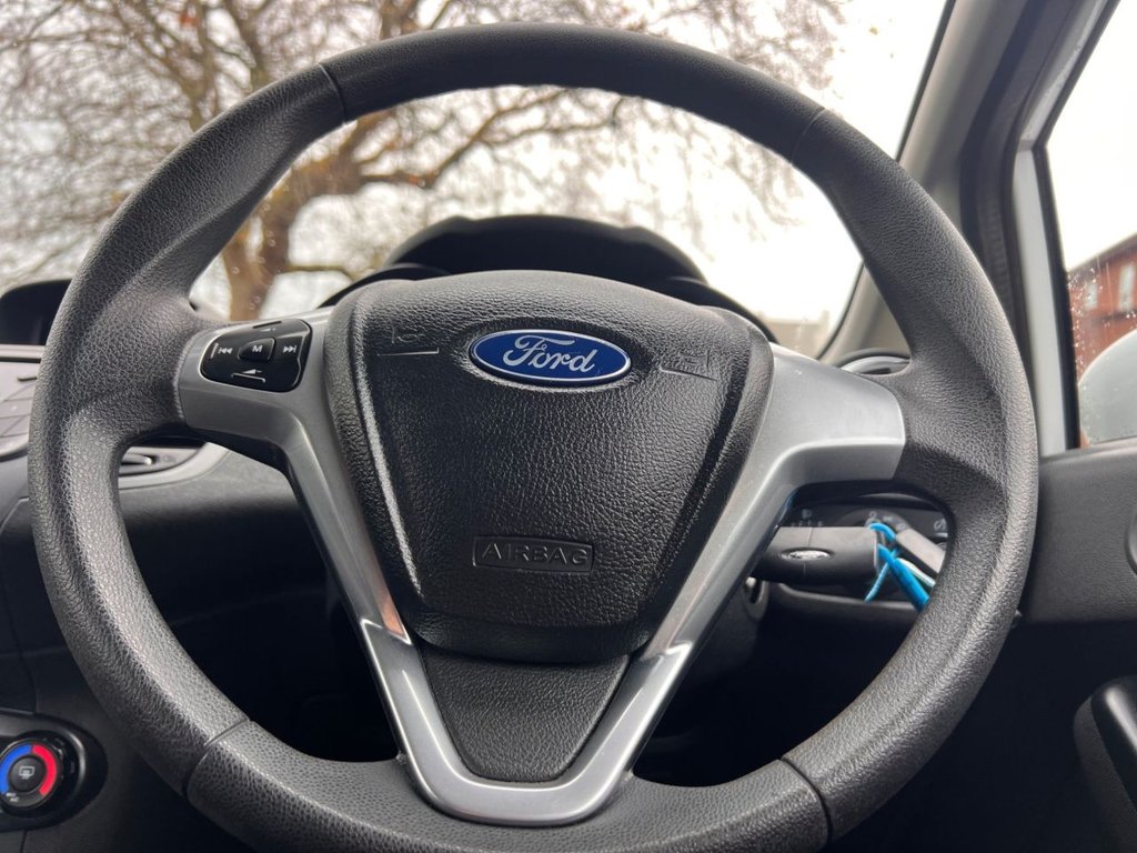 Used Ford Fiesta 2013 for sale - 76527107: Photo 20