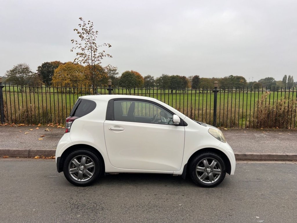 Used Toyota IQ 2009 for sale - 76267120: Photo 10