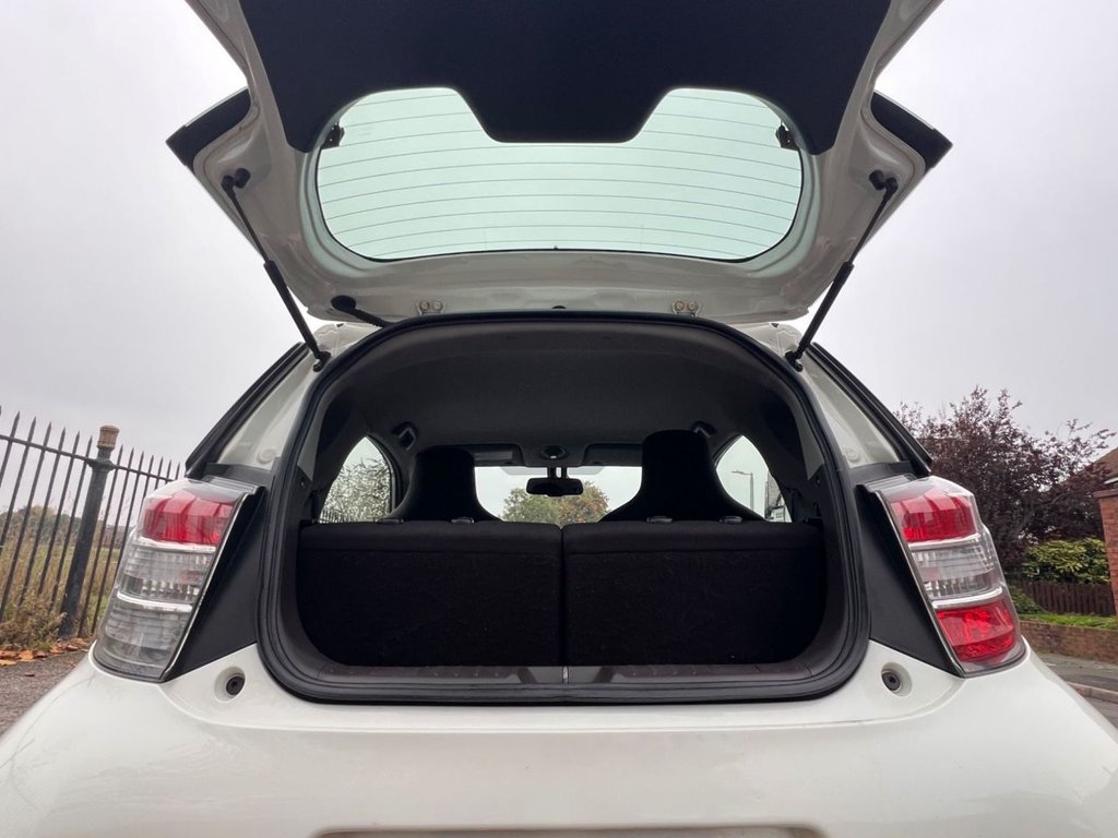 Used Toyota IQ 2009 for sale - 76267120: Photo 14