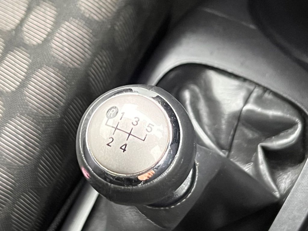 Used Toyota IQ 2009 for sale - 76267120: Photo 17