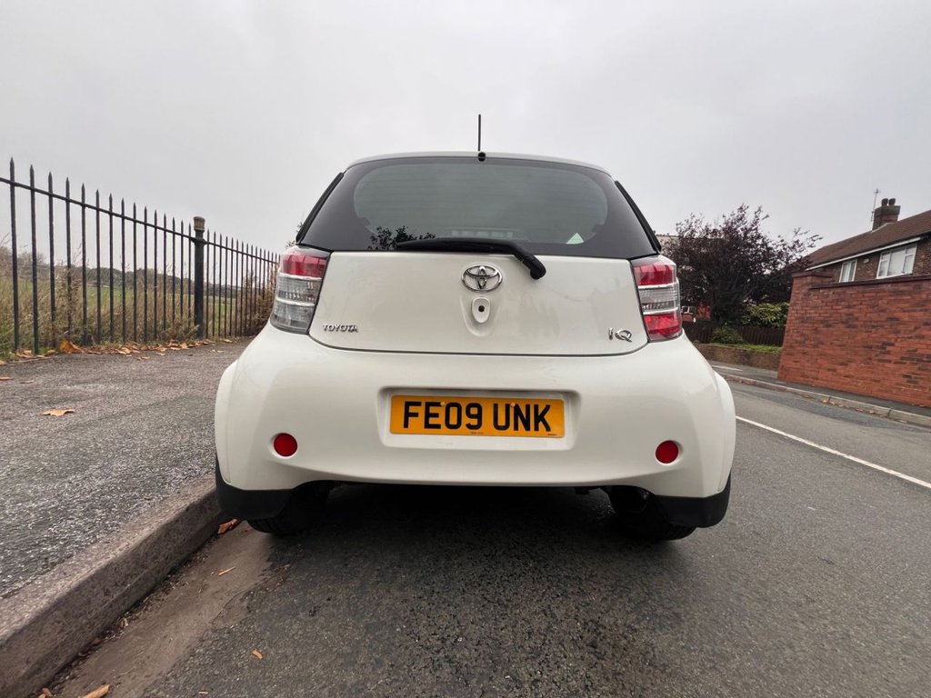 Used Toyota IQ 2009 for sale - 76267120: Photo 6