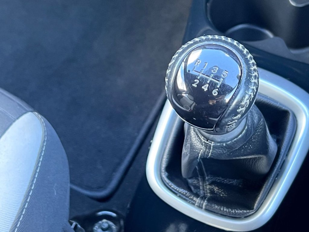 Used Toyota Yaris 2016 for sale - 78110163: Photo 19