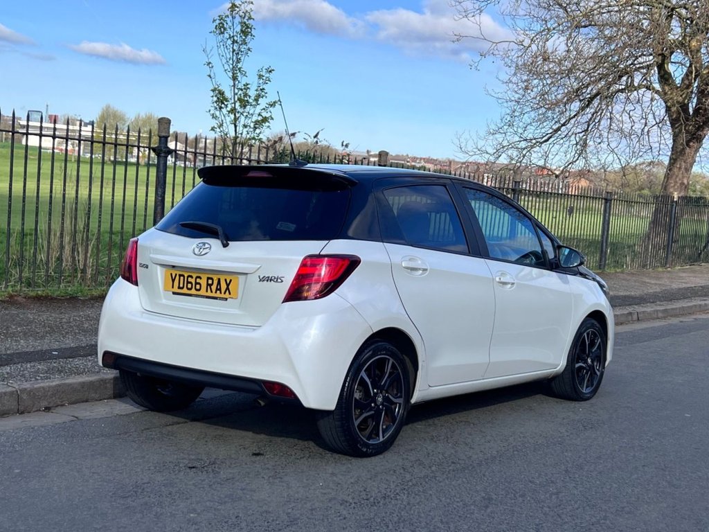 Used Toyota Yaris 2016 for sale - 78110163: Photo 6