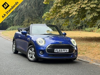 Used MINI Convertible 2019 for sale - 79628714: Photo