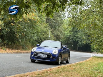 Used MINI Convertible 2019 for sale - 79628714: Photo