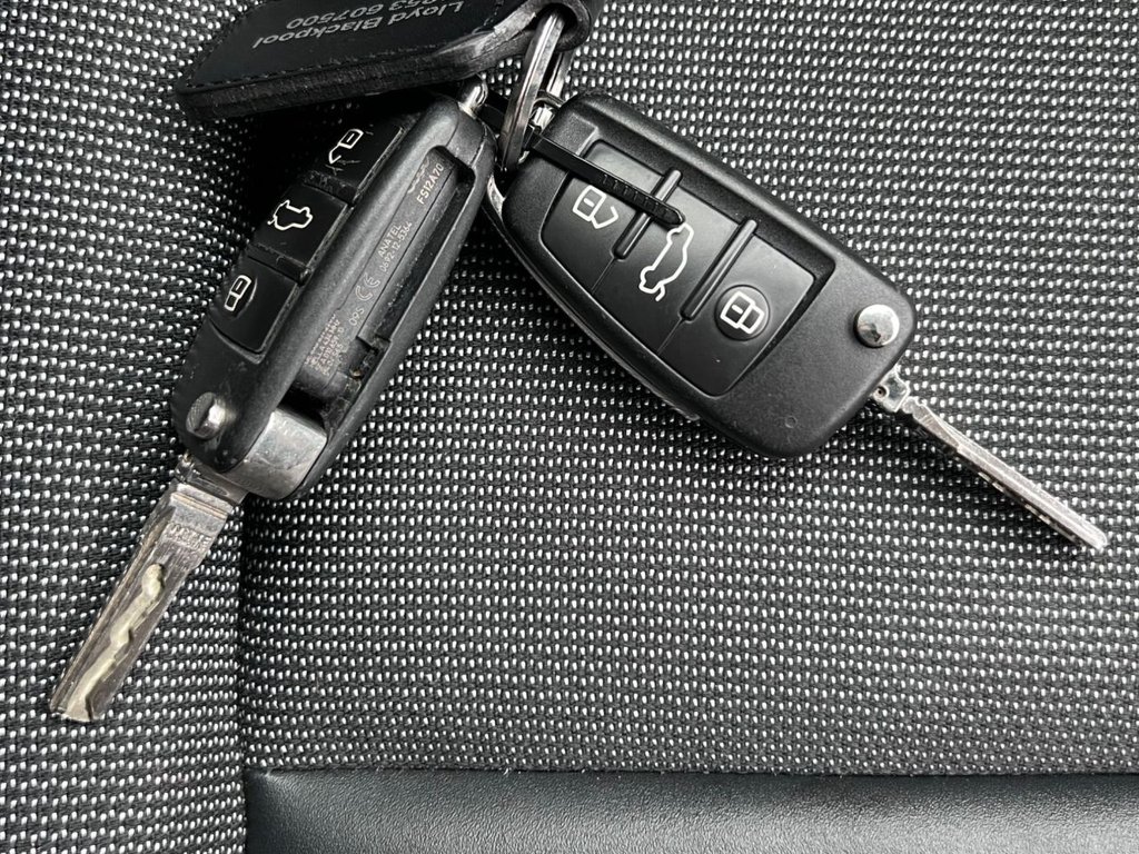 Used Audi A1 2015 for sale - 77780051: Photo 21