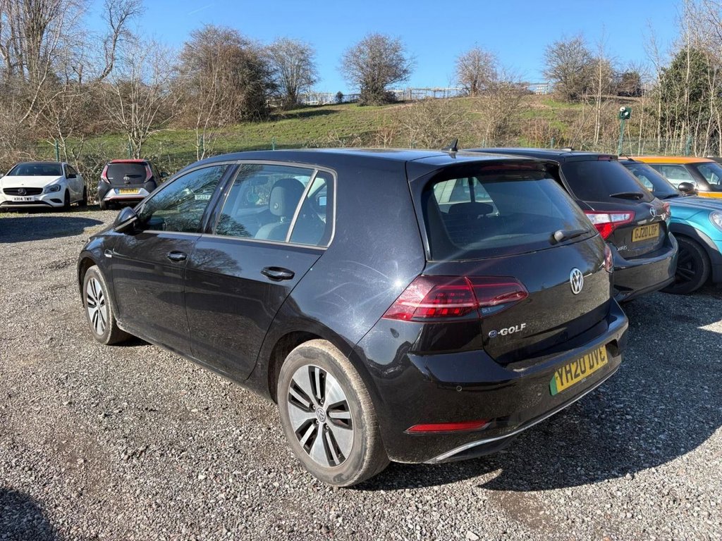 Used Volkswagen Golf 2020 for sale - 77748052: Photo 4