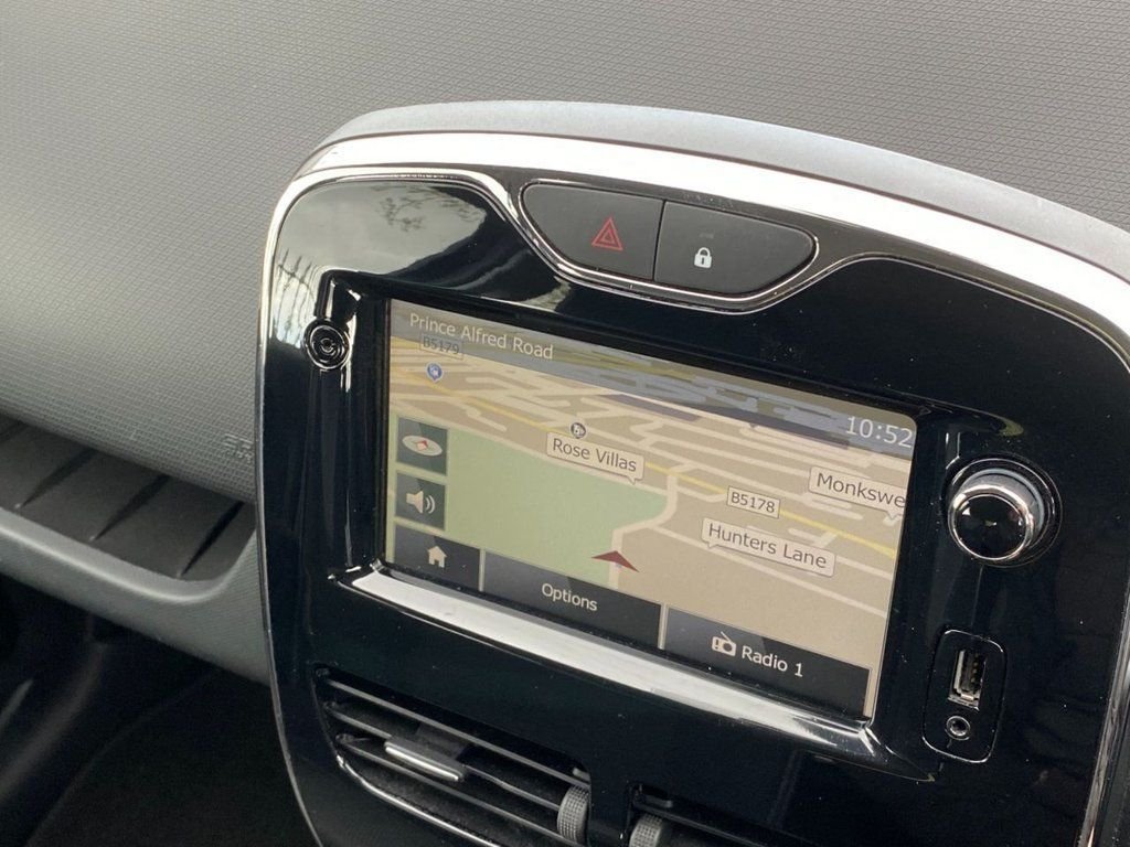 Used Renault Clio 2016 for sale - 77026893: Photo 16