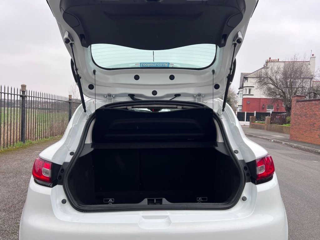 Used Renault Clio 2016 for sale - 77427812: Photo 13