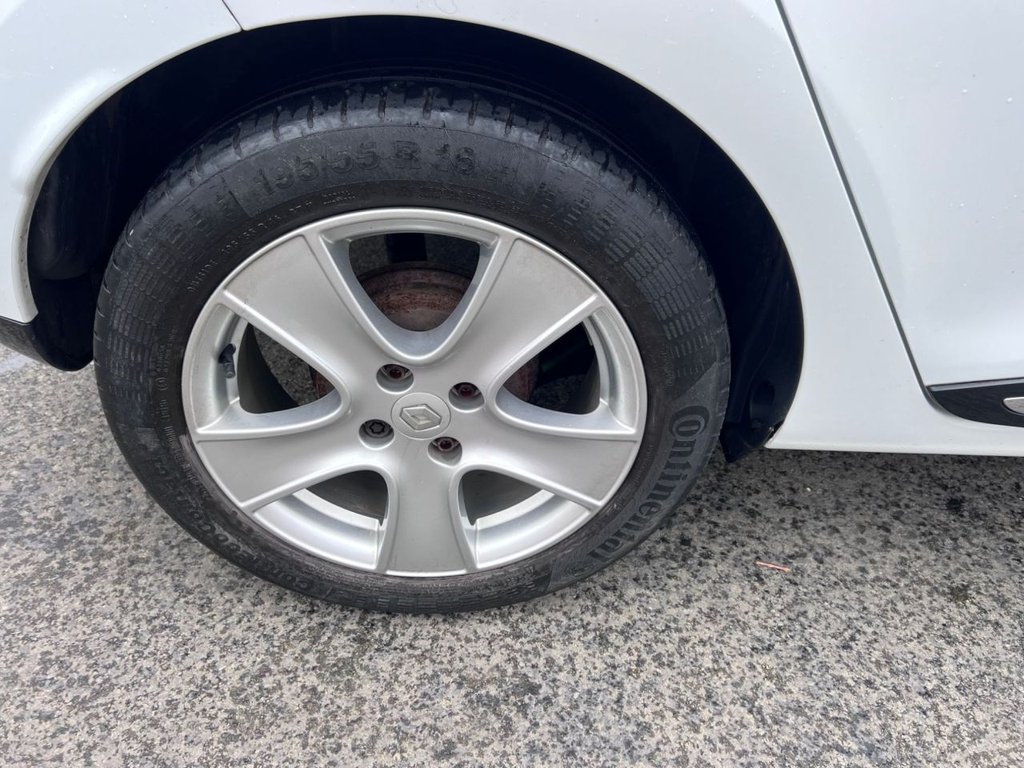 Used Renault Clio 2016 for sale - 77427812: Photo 14