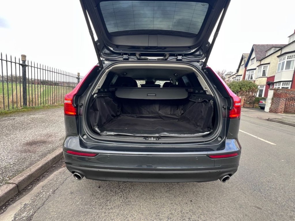 Used Volvo V60 2018 for sale - 77315970: Photo 15