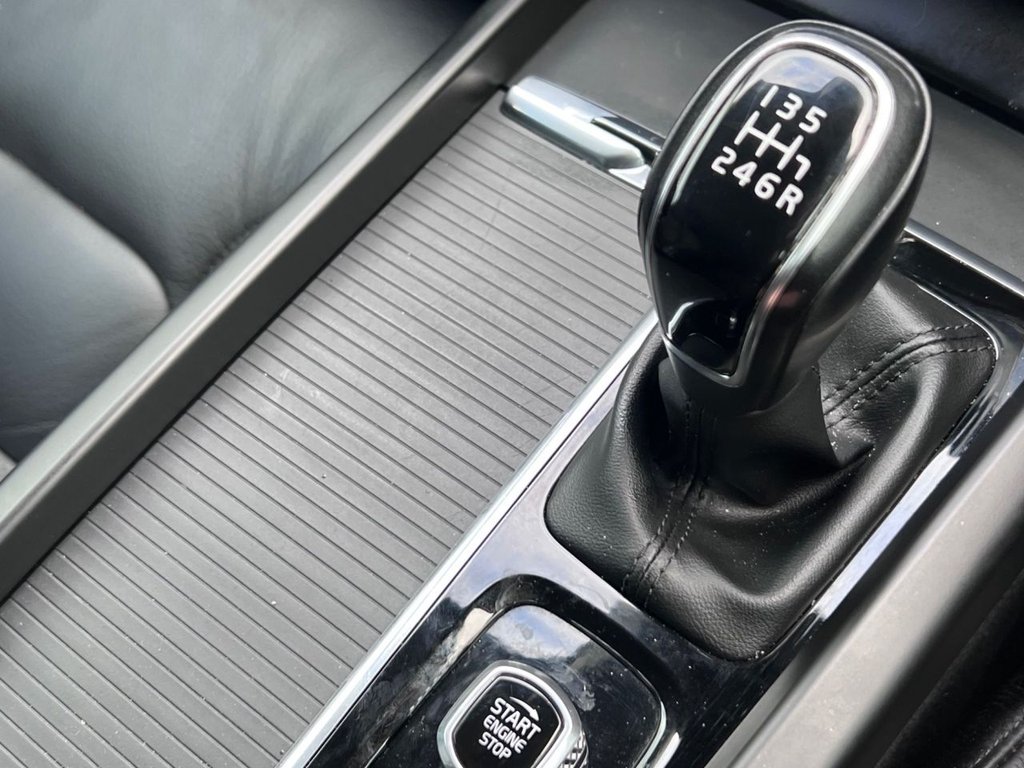 Used Volvo V60 2018 for sale - 77315970: Photo 20