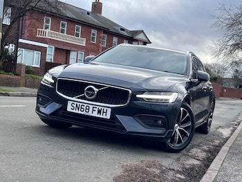 Used Volvo V60 2018 for sale - 77315970: Photo