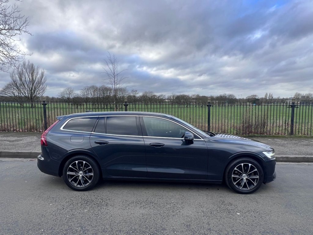 Used Volvo V60 2018 for sale - 77315970: Photo 5