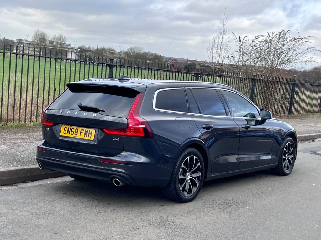 Used Volvo V60 2018 for sale - 77315970: Photo 6