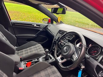 Used Volkswagen Golf 2014 for sale - 76470504: Photo