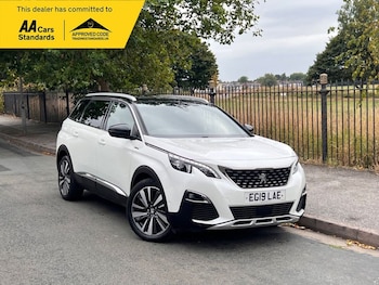 Used Peugeot 5008 2019 for sale - 75619932: Photo