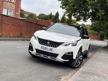 Used Peugeot 5008 2019 for sale - 75619932: Photo