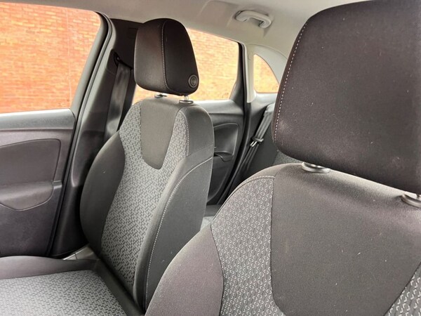 Used Vauxhall Crossland 2021 for sale - 76132345: Photo 11