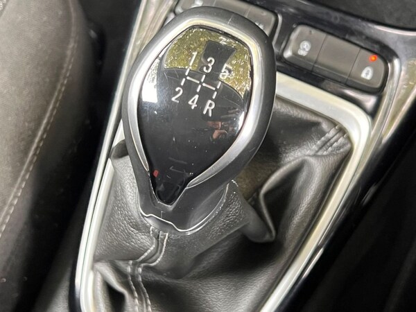Used Vauxhall Crossland 2021 for sale - 76132345: Photo 16