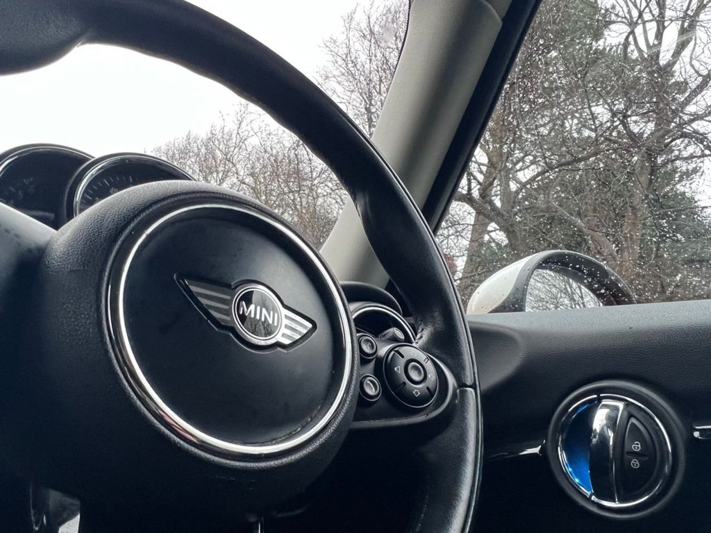 Used MINI Hatch 2014 for sale - 76973053: Photo 22