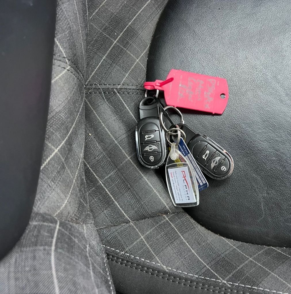 Used MINI Hatch 2014 for sale - 76973053: Photo 23